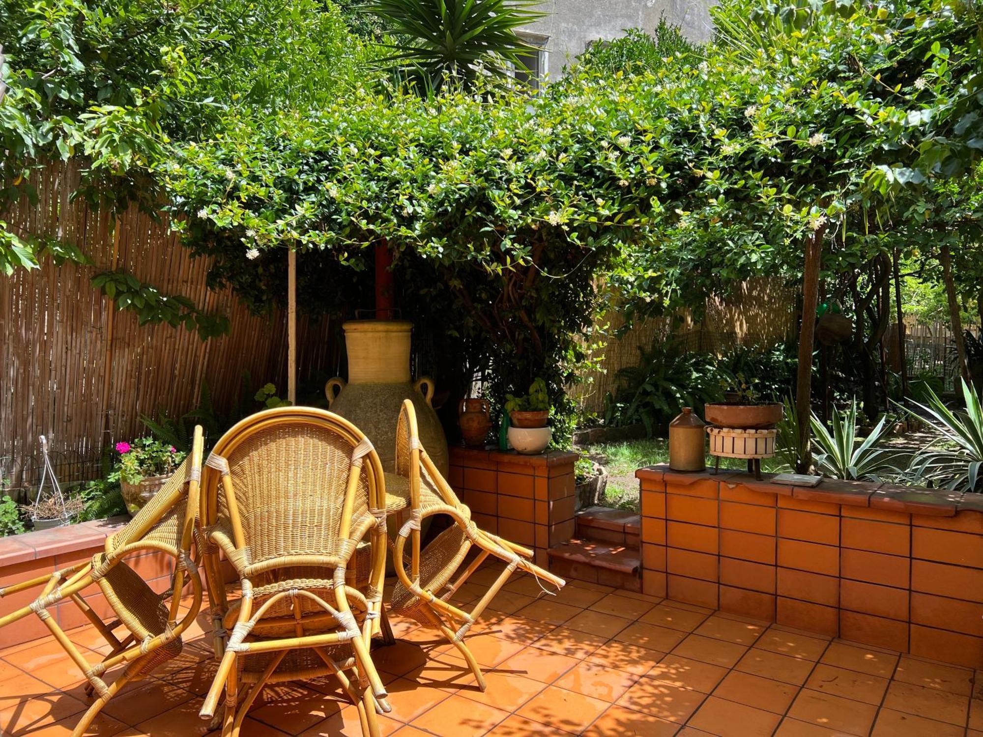 La Limonaia Di Chiaia Apartment Naples Luaran gambar
