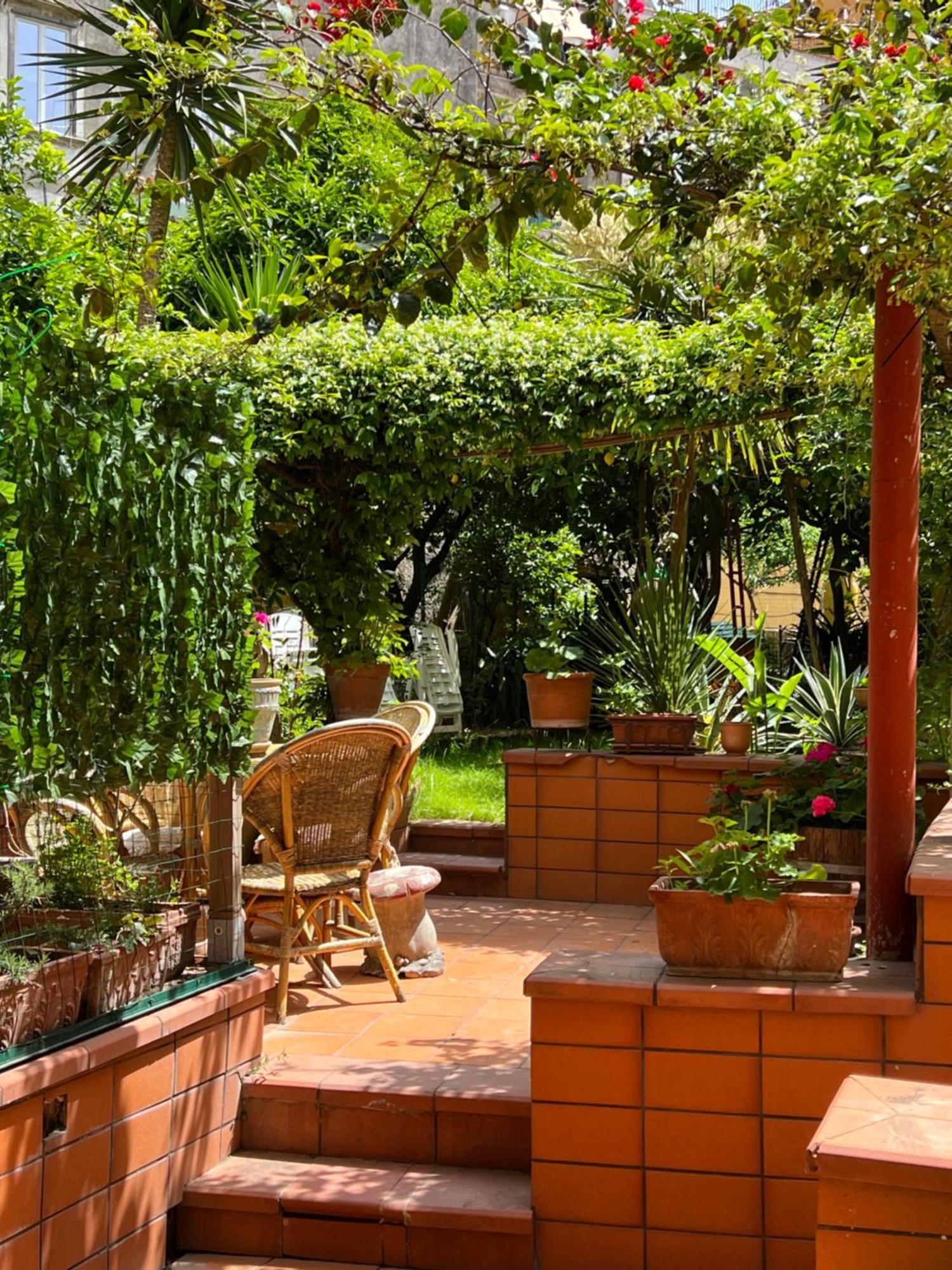 La Limonaia Di Chiaia Apartment Naples Luaran gambar